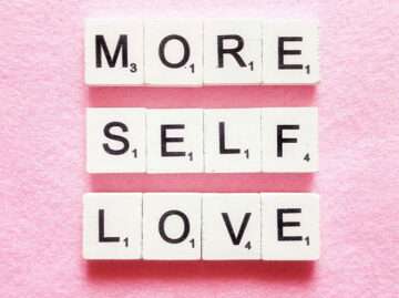 Self-esteem therapy Ottawa image showing balance and self-worth